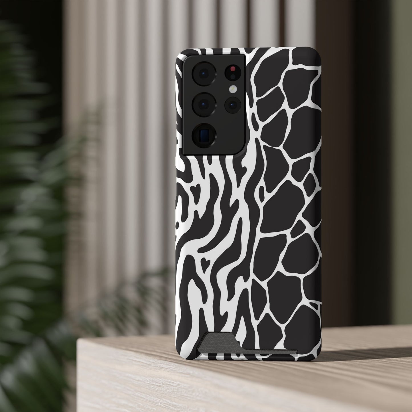 Animal Print Phone Case — Zebra & Giraffe Edition with Card Holder — Slim, Stylish, MagSafe