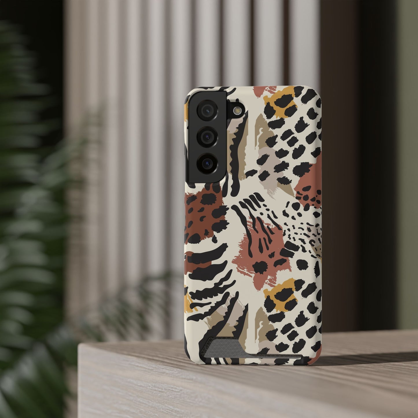 Savage Golden Leopard MagSafe Case With Card Holder