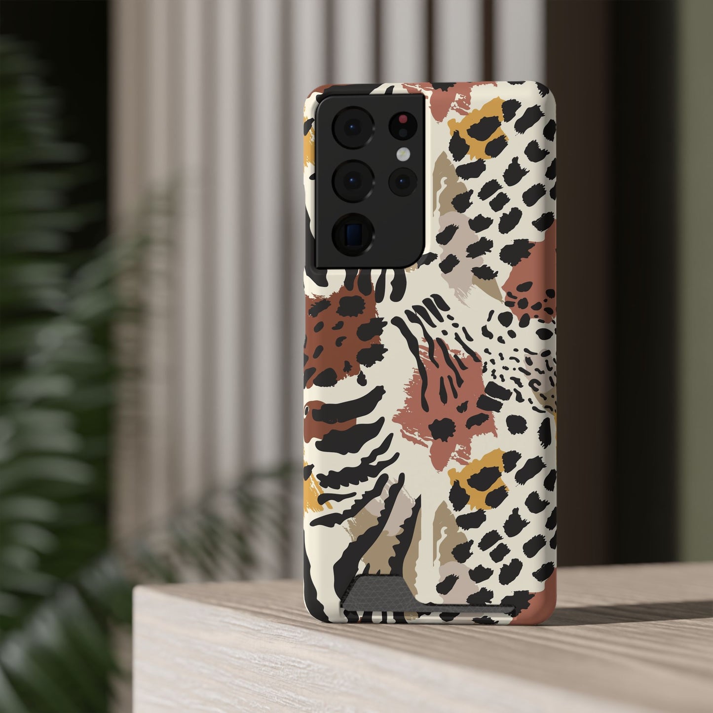 Savage Golden Leopard MagSafe Case With Card Holder